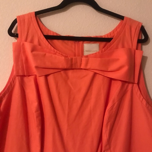 ModCloth Coral Bow Dress - Picture 2 of 3